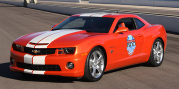 Chevrolet ограниченной серией выпустит реплику автомобиля 2010 Camaro Indy 500 Pace Car 