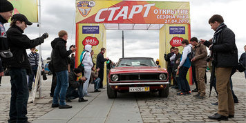 Chevrolet Camaro 1967 года принял участие в ралли «Открытие сезона 2013»