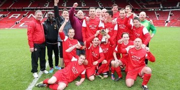 Chevrolet 'Pitch Day' дает возможность поиграть любителям на легендарном стадионе Old Trafford.